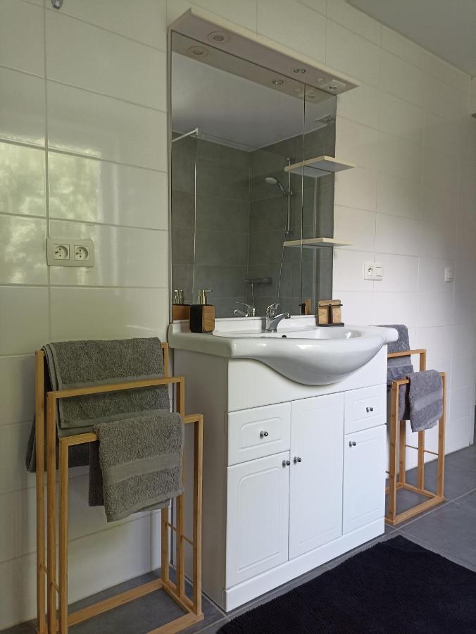 Loft Paisible Sur Les Hauteurs Du Centre Ville Spa Esterno foto